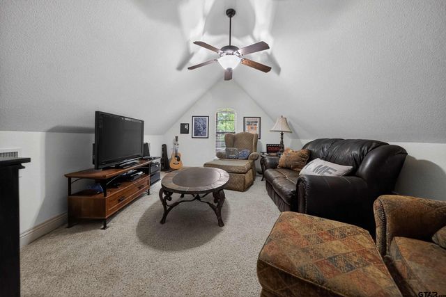 326 County Road 2307, Mineola, TX 75773