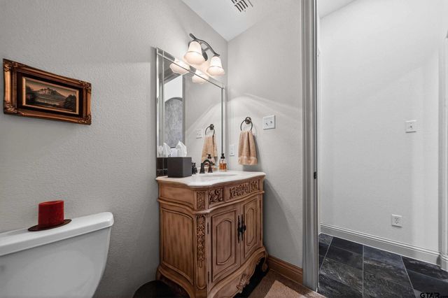 326 County Road 2307, Mineola, TX 75773