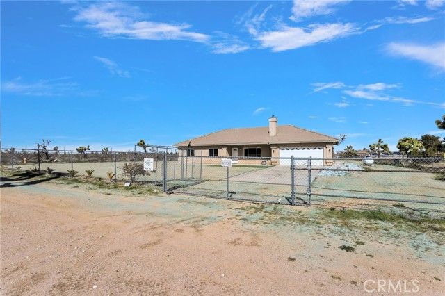 8720 Greasewood Lane, Victorville, CA 92392