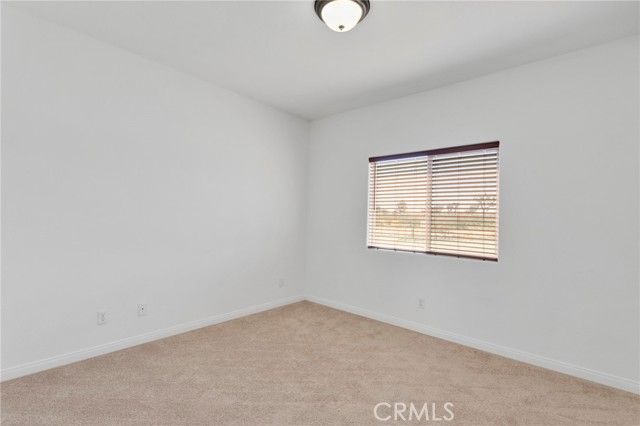 8720 Greasewood Lane, Victorville, CA 92392