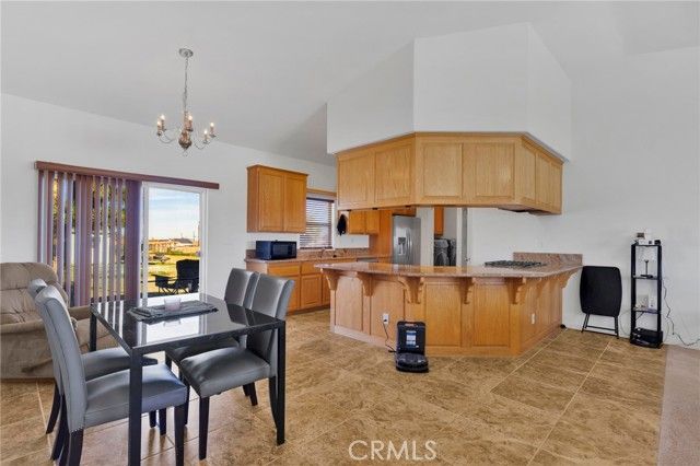 8720 Greasewood Lane, Victorville, CA 92392