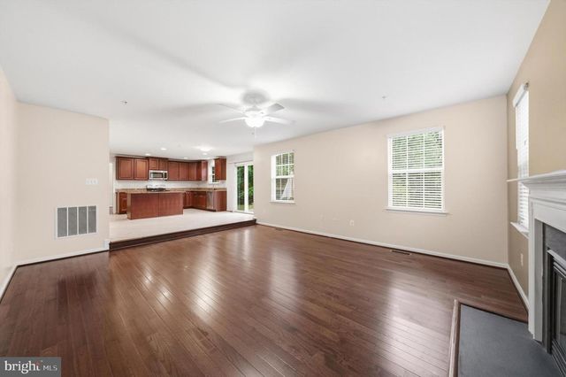 6728 MEADOWLAWN CIR, New Market, MD 21774