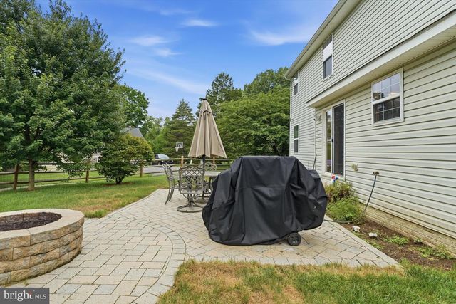 6728 MEADOWLAWN CIR, New Market, MD 21774