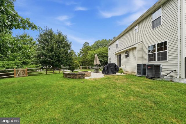 6728 MEADOWLAWN CIR, New Market, MD 21774