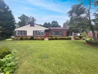33 Racine Court, Greenville, SC 29617