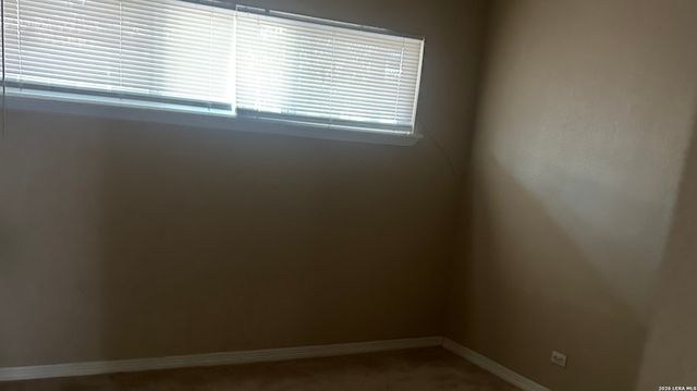 255 E Rampart Dr Unit 202, San Antonio, TX 78216