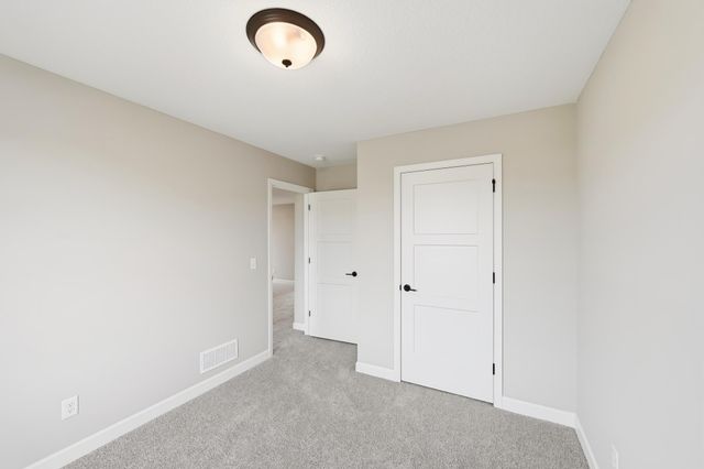 4515 89th Street NE, Monticello, MN 55328
