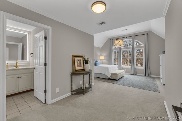 6008 W Phoenix Court, Broken Arrow, OK 74011