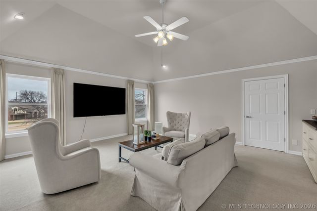 6008 W Phoenix Court, Broken Arrow, OK 74011