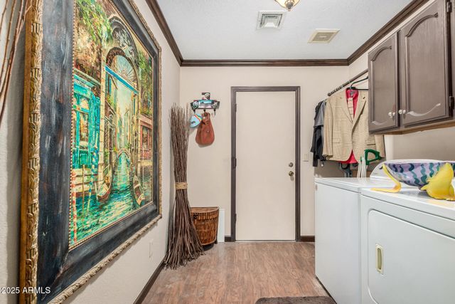 1962 E RANCH Road, Tempe, AZ 85284