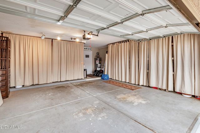 1962 E RANCH Road, Tempe, AZ 85284