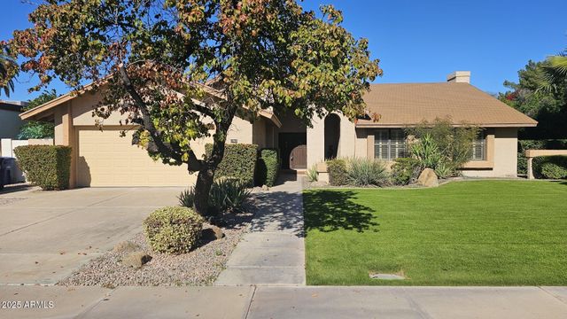 1962 E RANCH Road, Tempe, AZ 85284