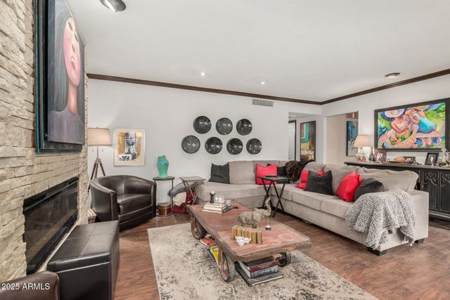 1962 E RANCH Road, Tempe, AZ 85284