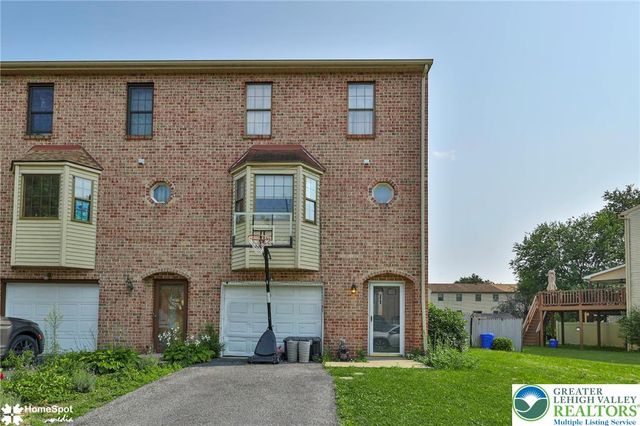 472 Vera Circle, Bethlehem City, PA 18017