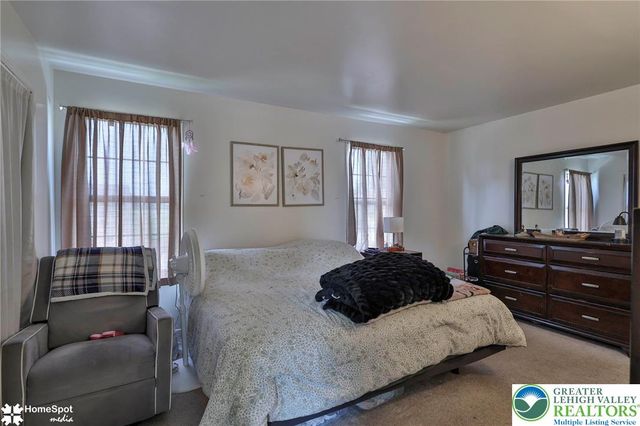 472 Vera Circle, Bethlehem City, PA 18017
