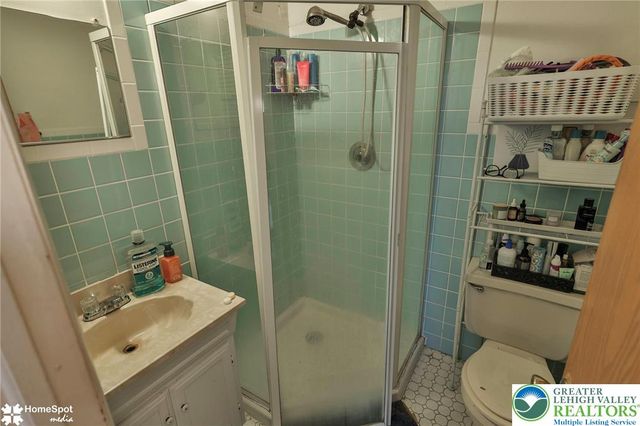 472 Vera Circle, Bethlehem City, PA 18017