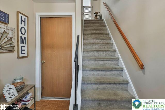 472 Vera Circle, Bethlehem City, PA 18017