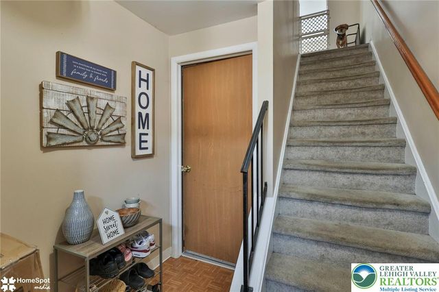472 Vera Circle, Bethlehem City, PA 18017