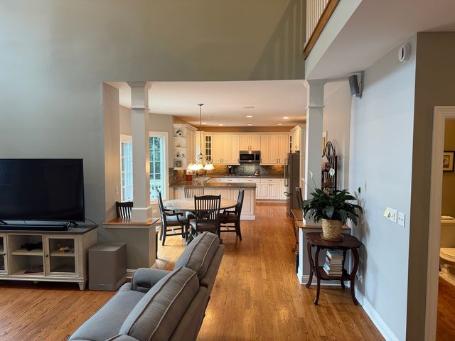 3314 Cardinal Lane, Spring Grove, IL 60081