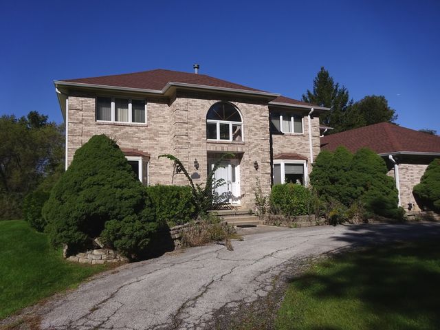 180 Wood Street, Inverness, IL 60010