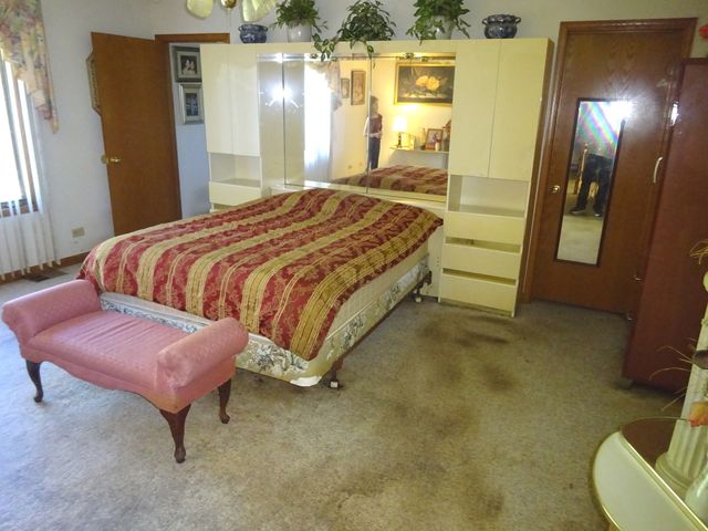180 Wood Street, Inverness, IL 60010