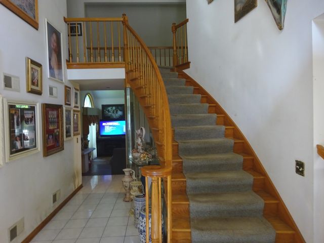 180 Wood Street, Inverness, IL 60010