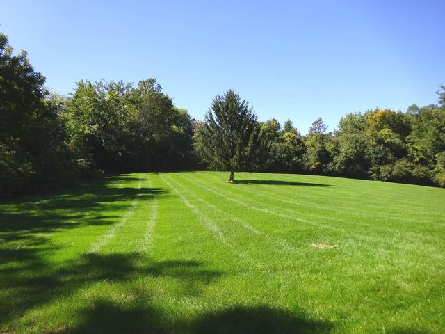 180 Wood Street, Inverness, IL 60010