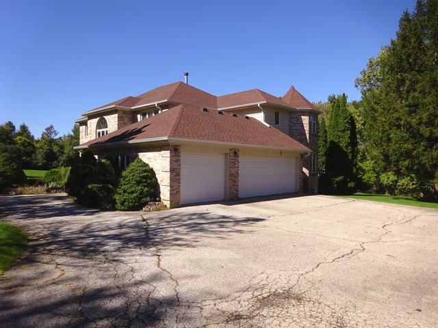 180 Wood Street, Inverness, IL 60010