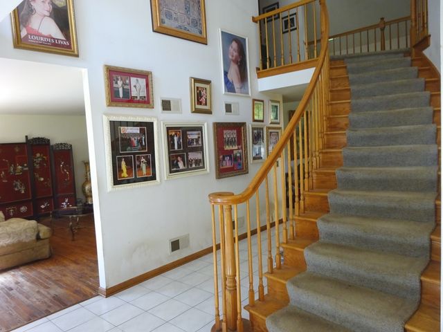 180 Wood Street, Inverness, IL 60010