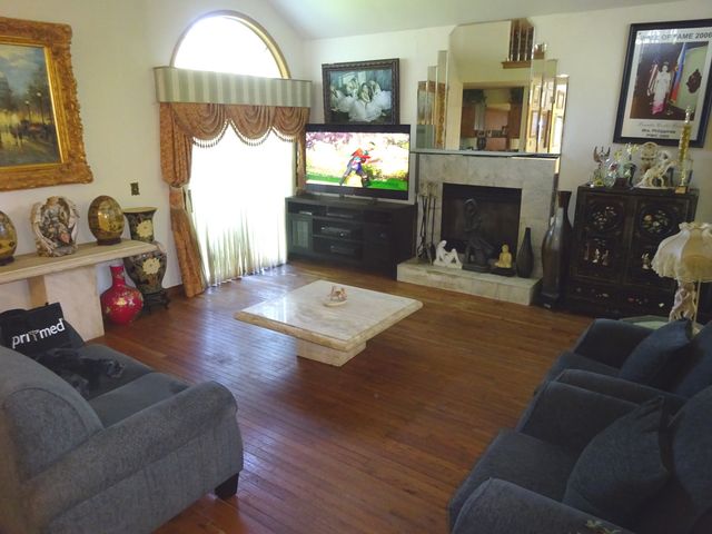 180 Wood Street, Inverness, IL 60010