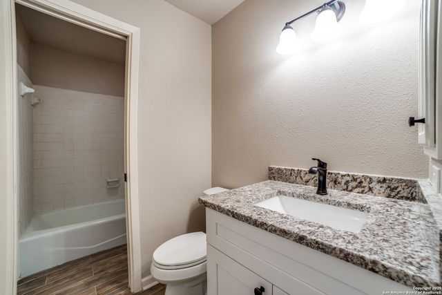 7447 Horse Tail Dr., San Antonio, TX 78240