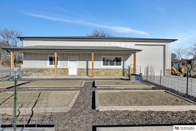 3940 Nicholas Court, Roca, NE 68430