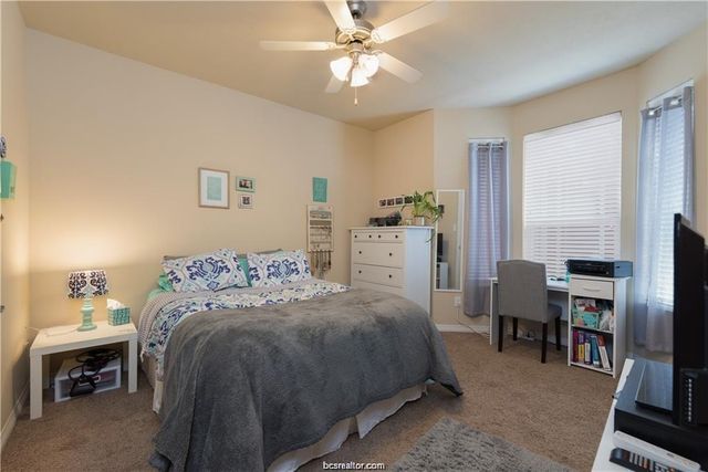 1198 Jones Butler Road 406, College Station, TX 77840