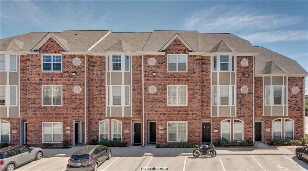 1198 Jones Butler Road 406, College Station, TX 77840