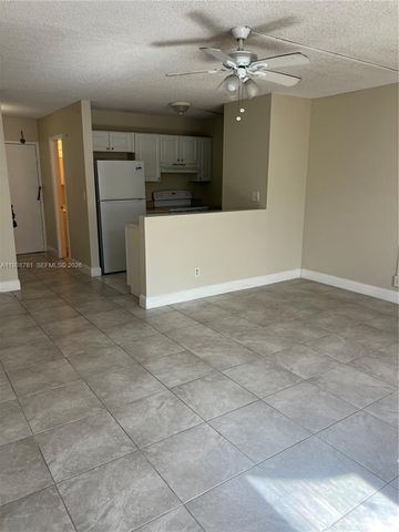 2701 Riverside Drive 308B, Coral Springs, FL 33065