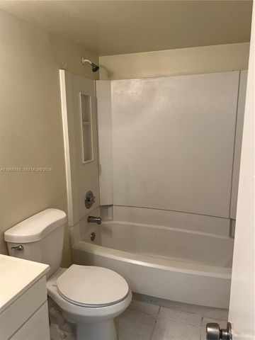 2701 Riverside Drive 308B, Coral Springs, FL 33065
