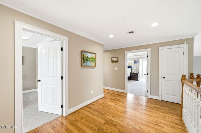 286 Sunset Ridge Court, Johnson City, TN 37615
