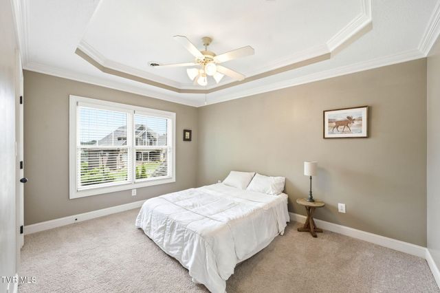 286 Sunset Ridge Court, Johnson City, TN 37615