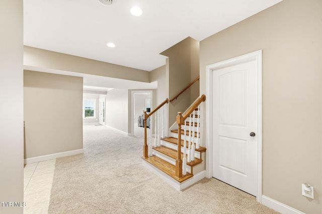 286 Sunset Ridge Court, Johnson City, TN 37615