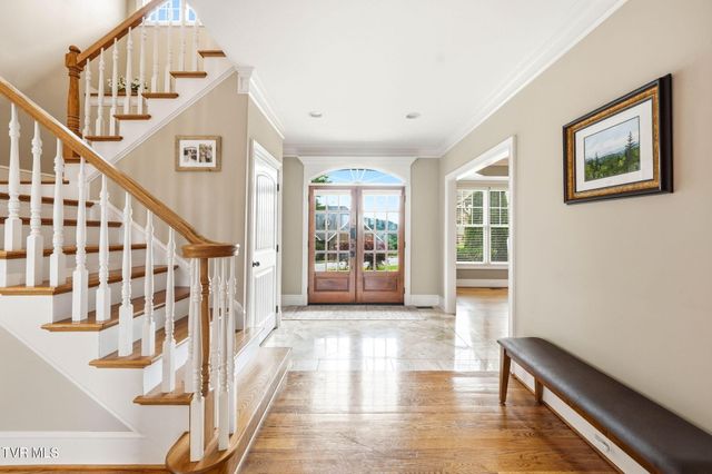 286 Sunset Ridge Court, Johnson City, TN 37615