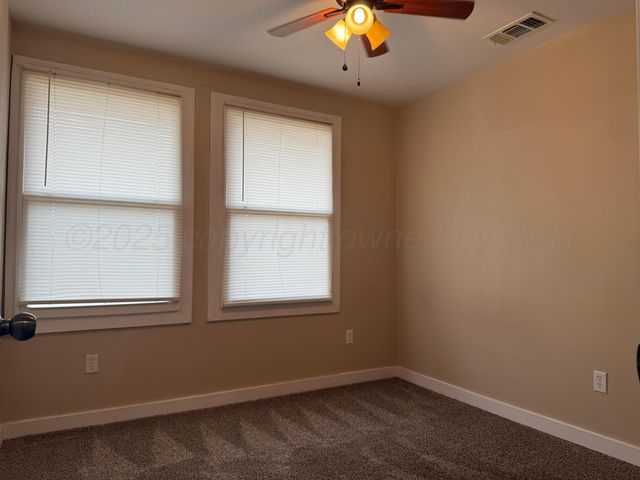 701 E 3RD Street, Dumas, TX 79029