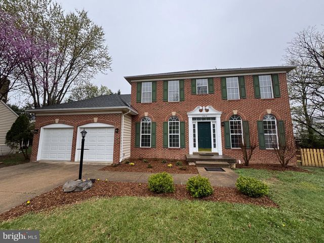 12814 TOURNAMENT DR, Reston, VA 20191