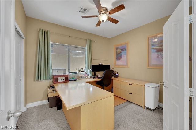 9229 Valador Avenue, Las Vegas, NV 89129