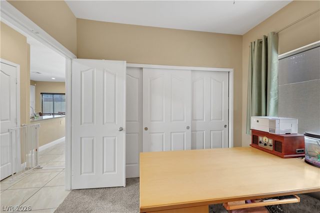 9229 Valador Avenue, Las Vegas, NV 89129