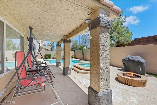 9229 Valador Avenue, Las Vegas, NV 89129