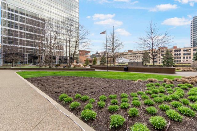 112 Washington Place PLACE 3D, Downtown Pgh, PA 15219