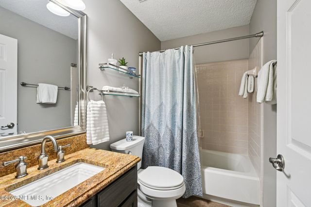 3070 NAUTILUS Road, Middleburg, FL 32068