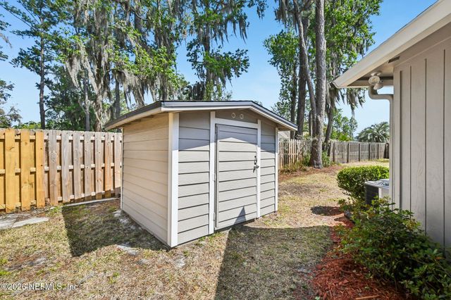 3070 NAUTILUS Road, Middleburg, FL 32068