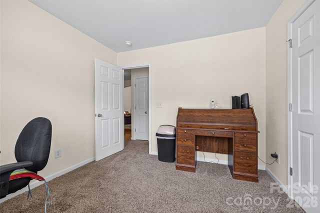509 Kittiewake Lane, Clover, SC 29710