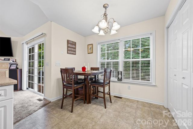 509 Kittiewake Lane, Clover, SC 29710